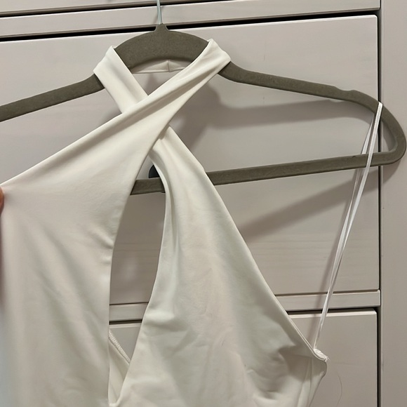 Abercrombie white stretchy cross halter body suite - Picture 3 of 4